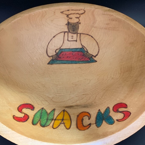 Vintage Hard Wood Potato Chip and Snack bowls - Picture 4 of 9